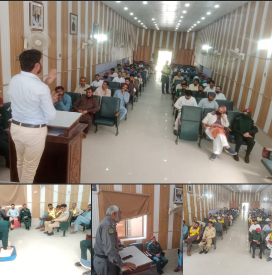 Emergency Response Training for Officers and Staff of All Departments at District Council Hall Mianwali Organized by Civil Defence Mianwali and Rescue 1122 under the Guidance of Director Civil Defence Punjab and Deputy Commissioner Khalid Javed Goraya